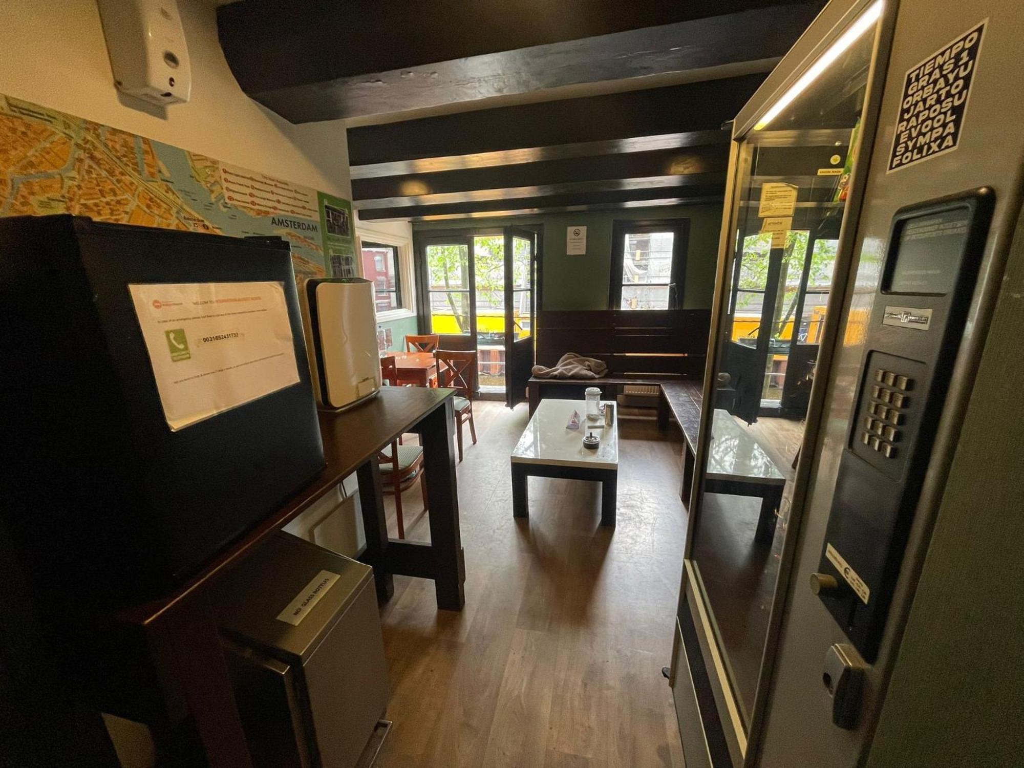 Amsterdam Downtown Hotel Canal View Екстериор снимка