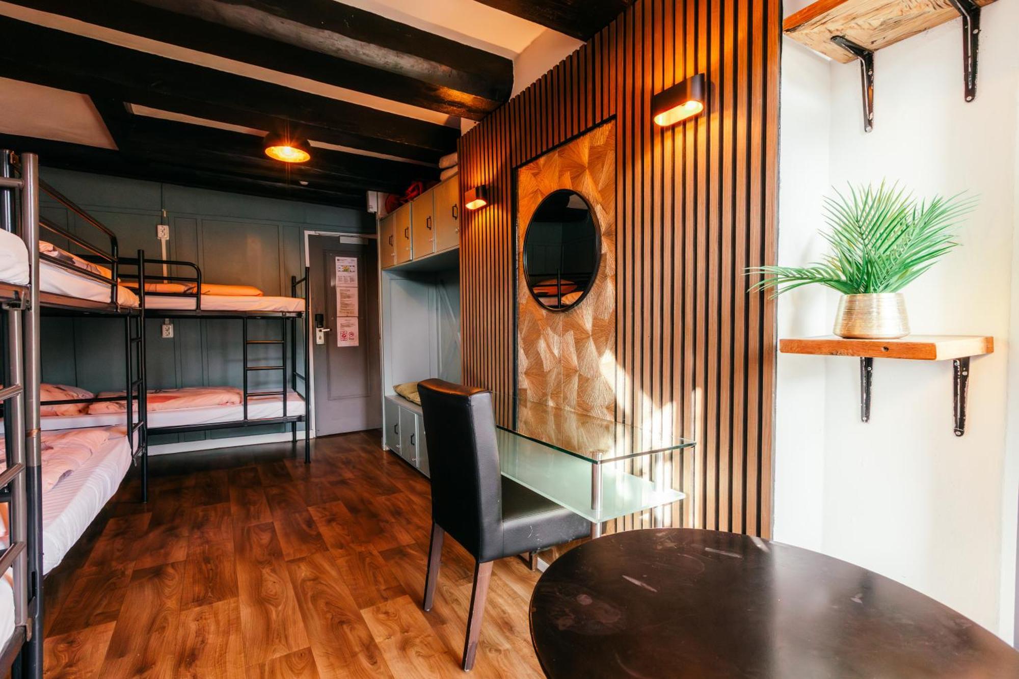 Amsterdam Downtown Hotel Canal View Екстериор снимка